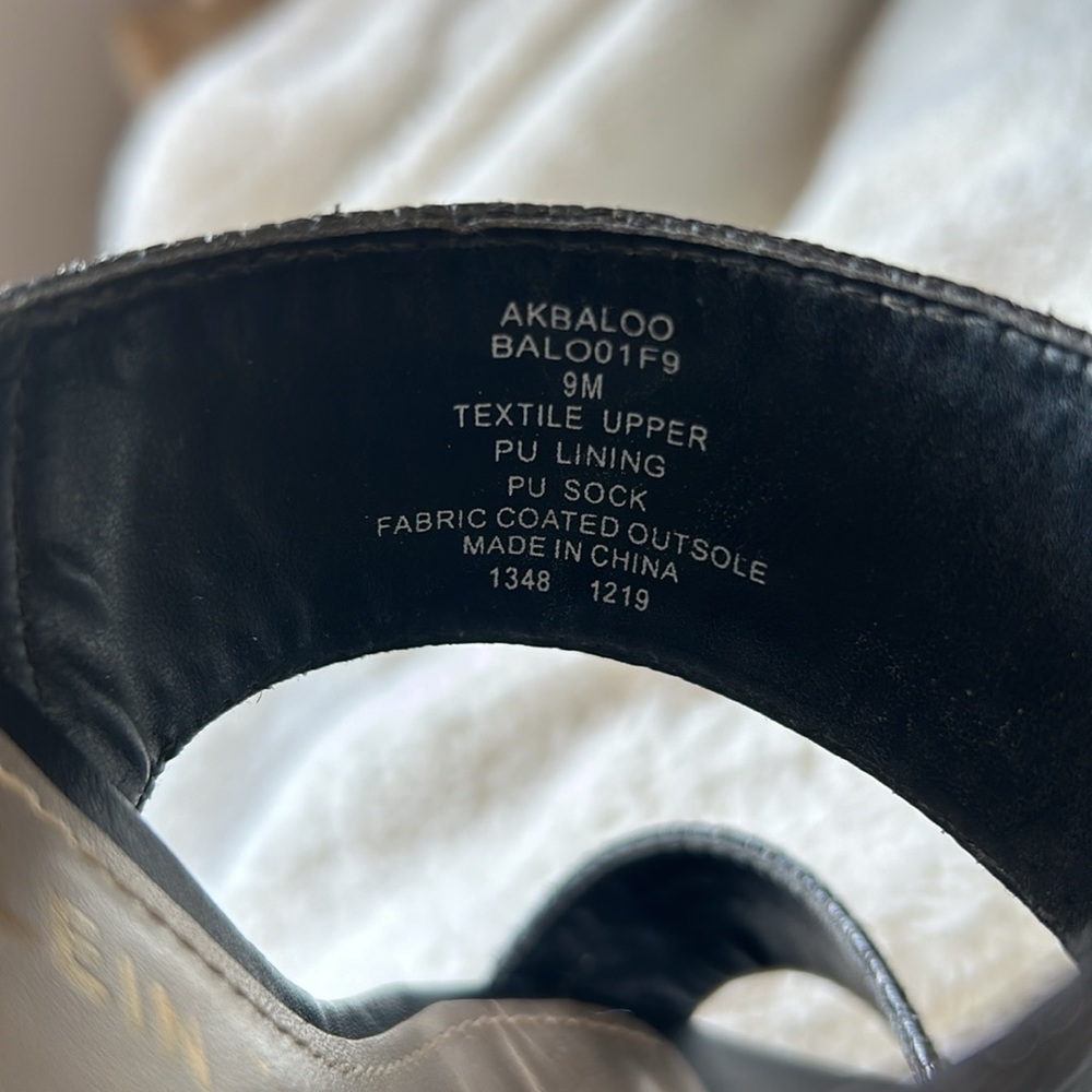 Anne Klein Black Heeled Sandals - Picture 4 of 4